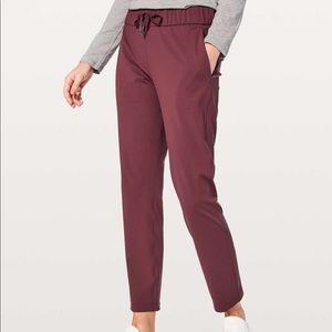 Lululemon On The Fly 7/8 Pant